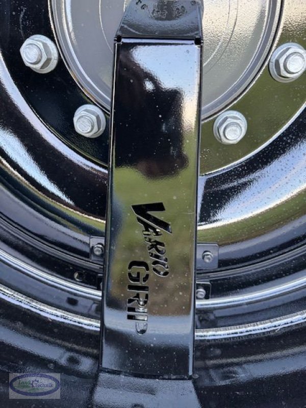 Traktor des Typs Fendt 728 Vario Profi+ (Gen 7), Neumaschine in Münzkirchen (Bild 16)