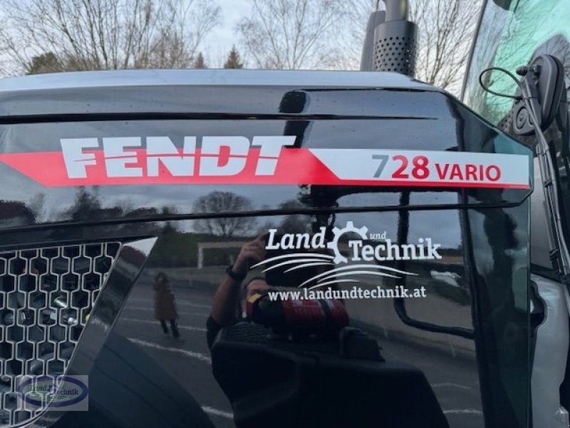 Traktor des Typs Fendt 728 Vario Profi+ (Gen 7), Neumaschine in Münzkirchen (Bild 3)