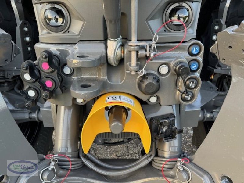 Traktor des Typs Fendt 728 Vario Profi+ (Gen 7), Neumaschine in Münzkirchen (Bild 14)