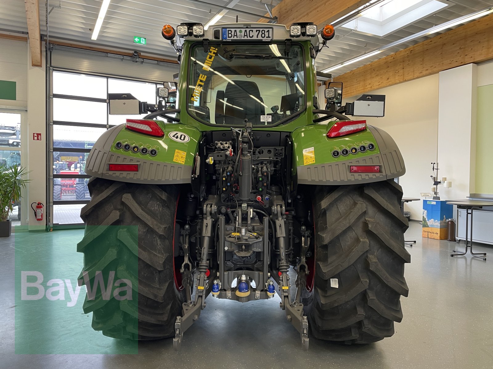 Traktor du type Fendt 728 Vario Profi Plus Gen7 *Miete ab 264€/Tag*, Mietmaschine en Bamberg (Photo 3)