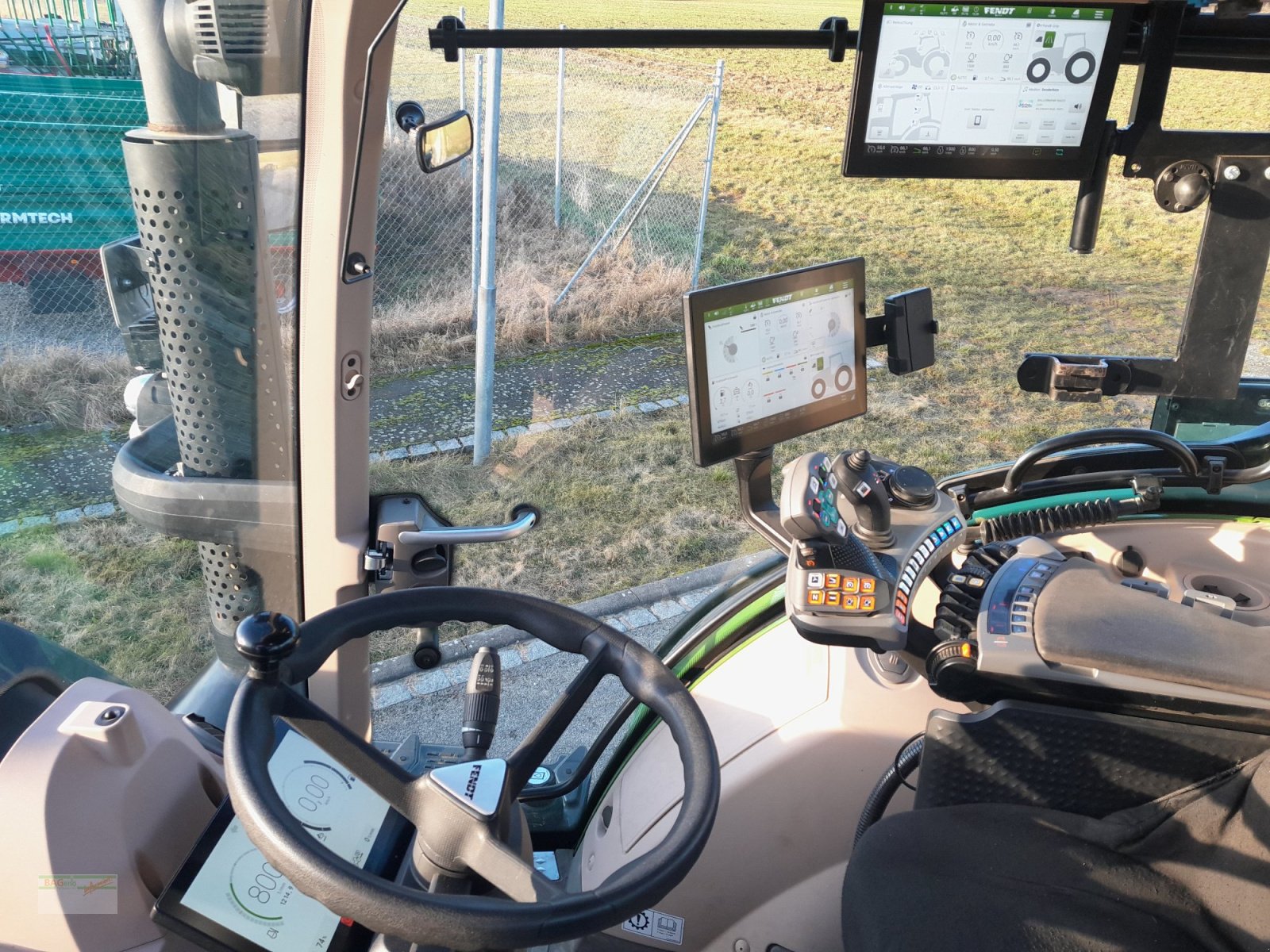 Traktor типа Fendt 728 Vario ProfiPlus, Gebrauchtmaschine в Ingelfingen-Stachenhausen (Фотография 5)