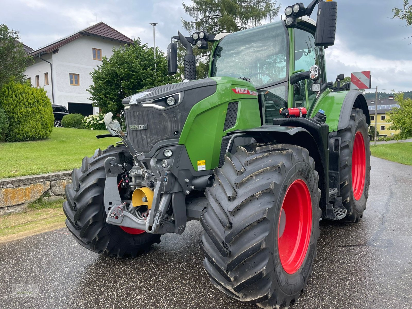 Traktor des Typs Fendt 728 Vario ProfiPlus, Gebrauchtmaschine in Bad Leonfelden (Bild 1)