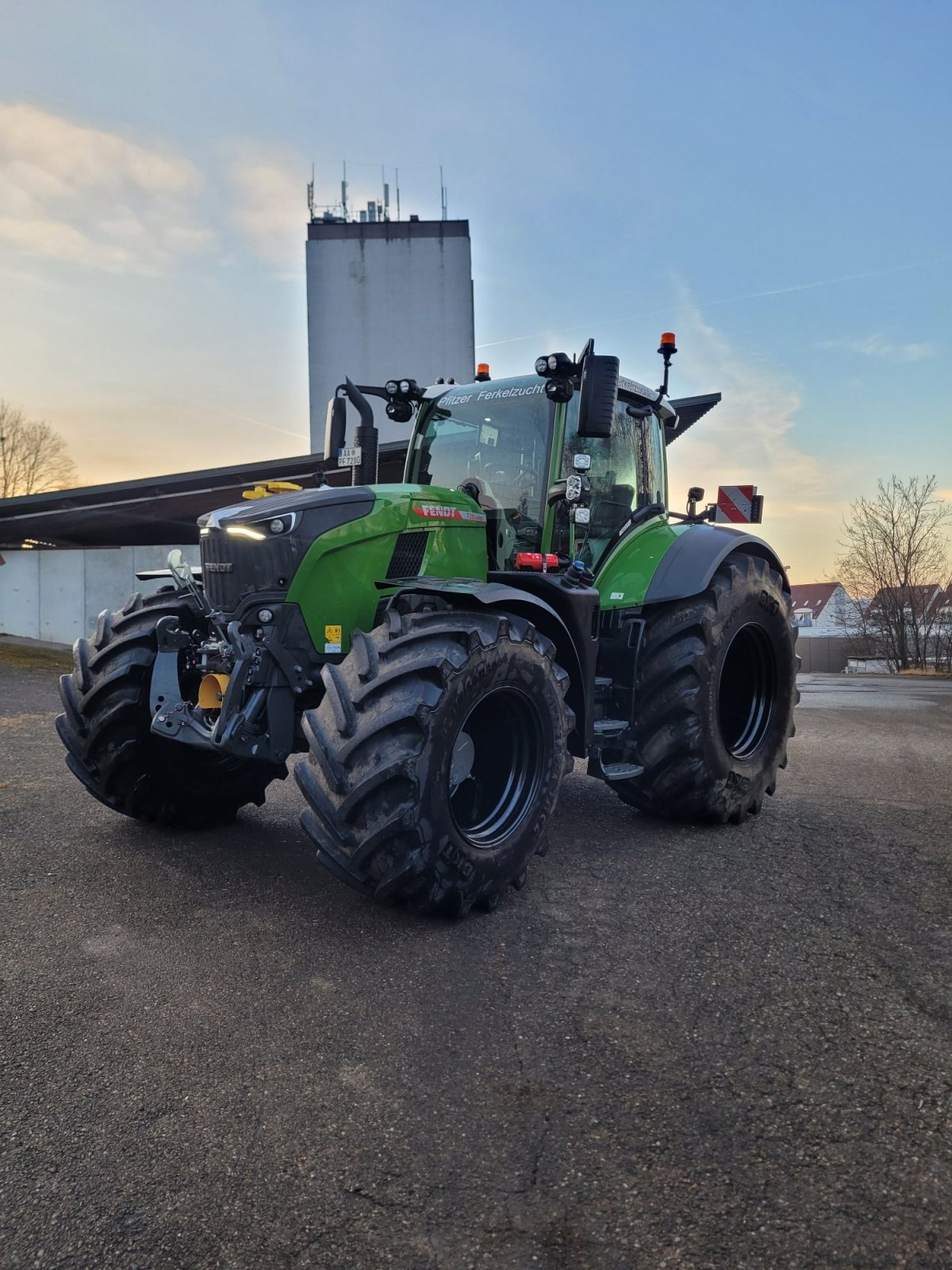 Traktor типа Fendt 728 Vario ProfiPlus, Gebrauchtmaschine в Westhausen (Фотография 1)