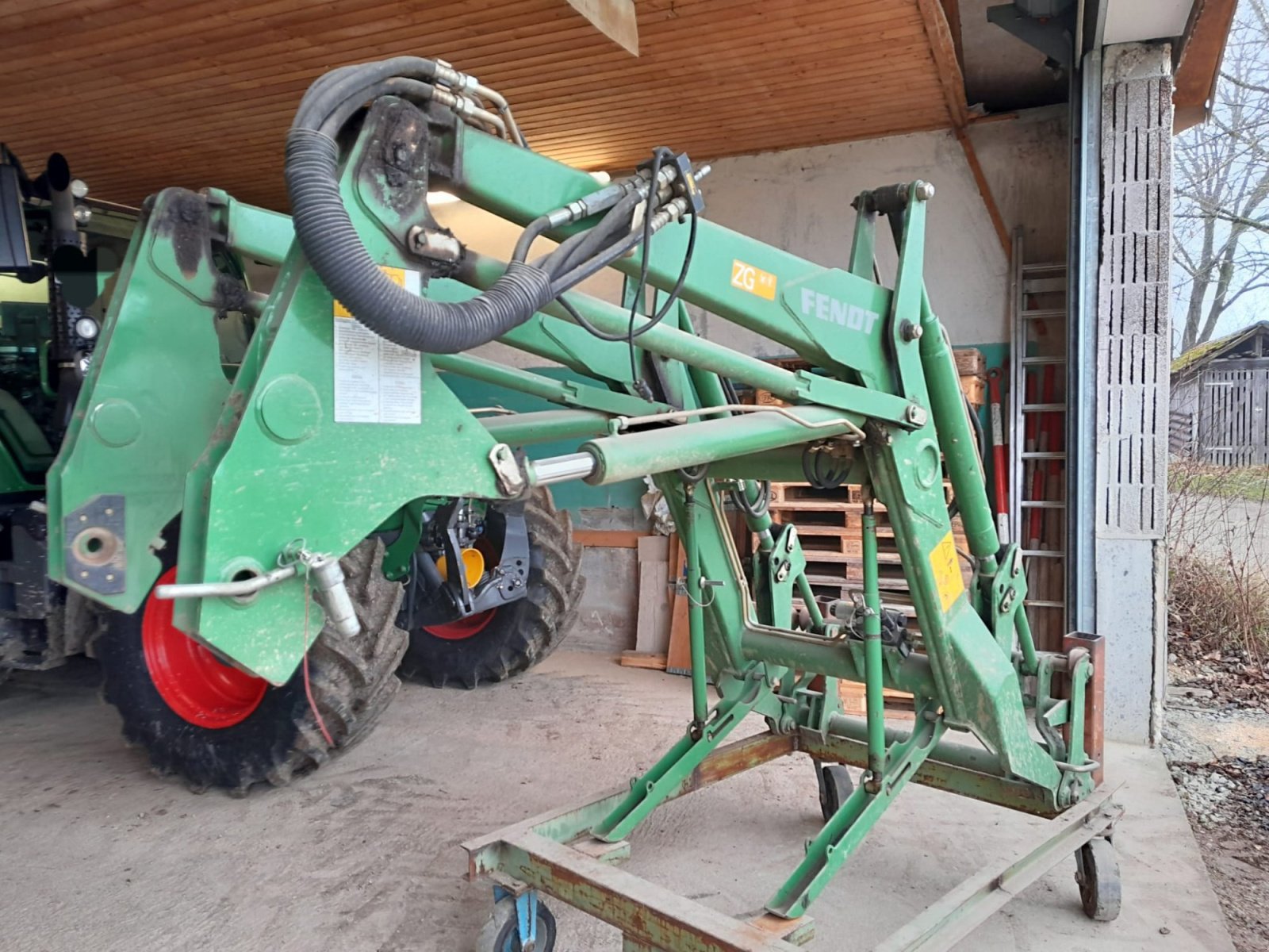 Traktor типа Fendt 815 Vario, Gebrauchtmaschine в Bad Urach (Фотография 7)