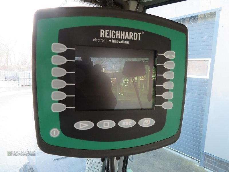 Traktor des Typs Fendt 818 TMS COM3, neu bereift, Front EHR + FZW, Gebrauchtmaschine in Meppen (Bild 14)