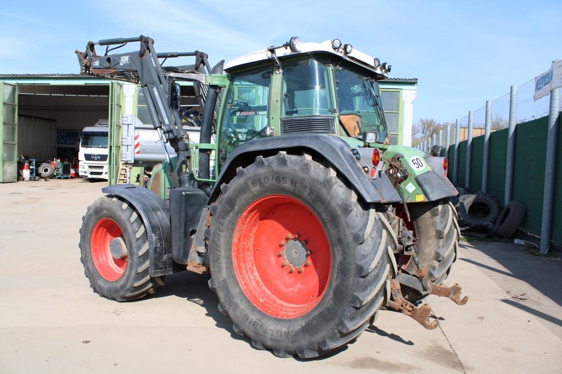 Traktor типа Fendt 818 Vario Frontlader GETRIEBE PROBLEM Nr:949, Gebrauchtmaschine в Regensburg (Фотография 4)