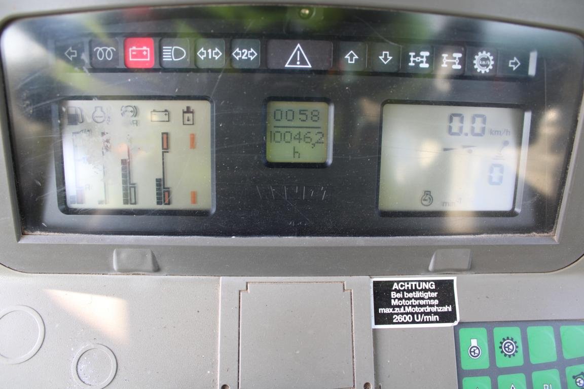 Traktor типа Fendt 818 Vario Frontlader GETRIEBE PROBLEM Nr:949, Gebrauchtmaschine в Regensburg (Фотография 15)