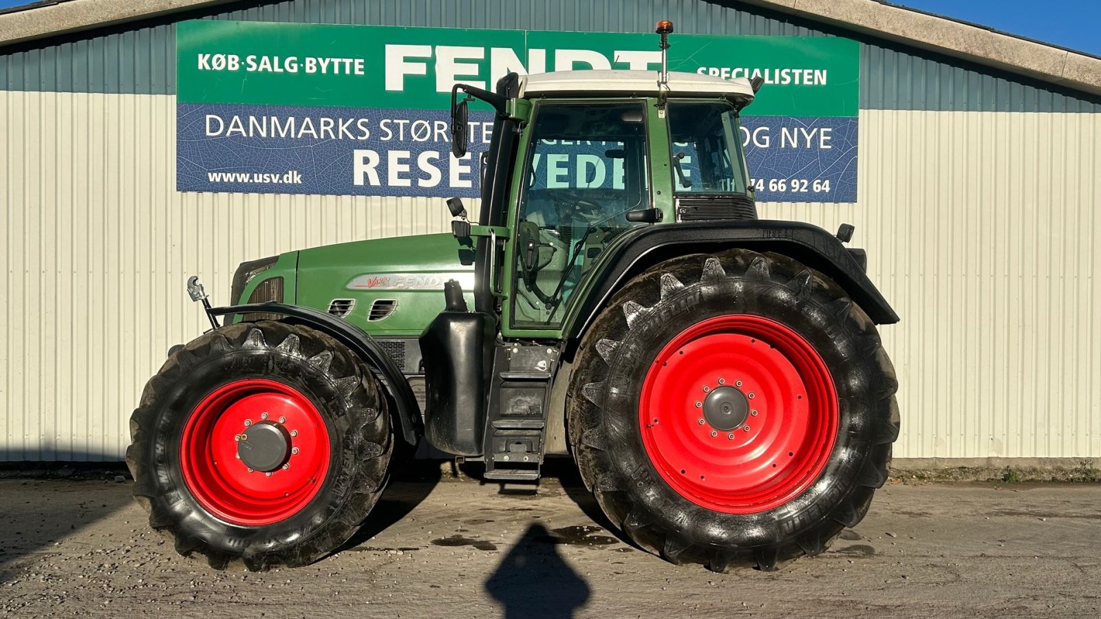 Traktor типа Fendt 818 Vario TMS Få Timer, Gebrauchtmaschine в Rødekro (Фотография 1)