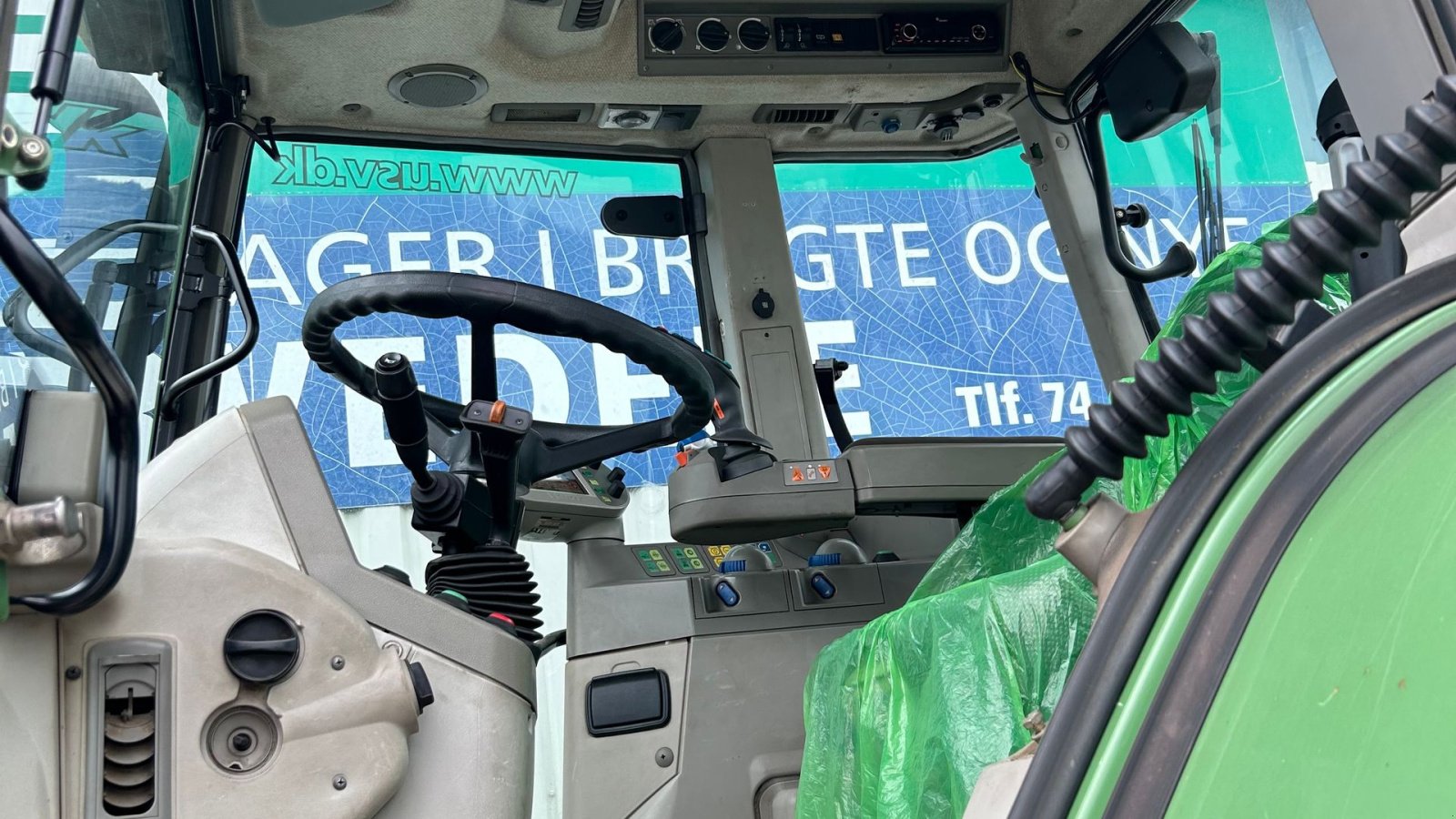 Traktor van het type Fendt 818 Vario TMS Luftanlæg, Gebrauchtmaschine in Rødekro (Foto 9)