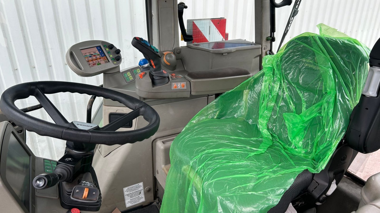 Traktor van het type Fendt 818 Vario TMS Luftanlæg, Gebrauchtmaschine in Rødekro (Foto 10)