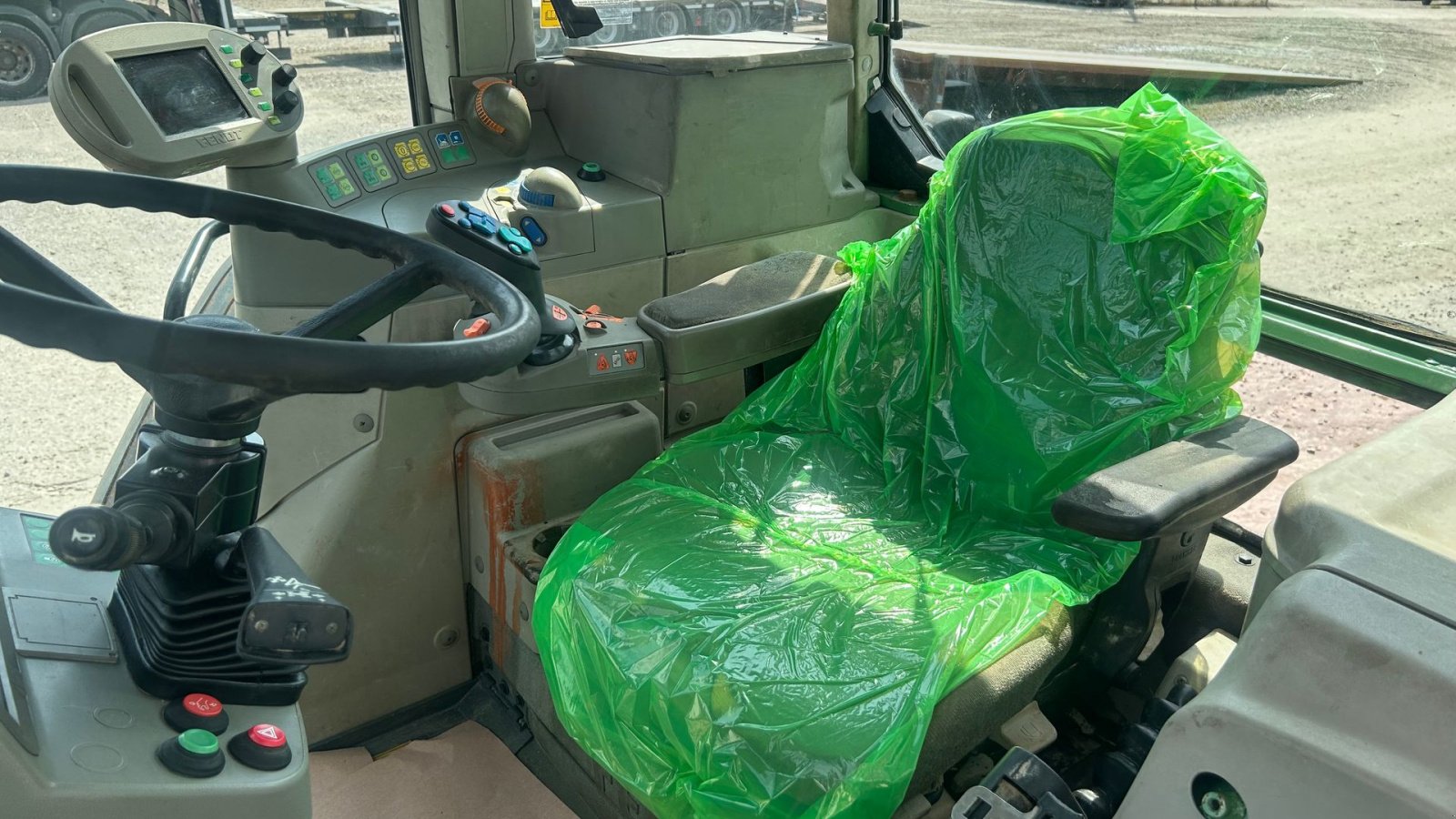 Traktor typu Fendt 818 Vario TMS, Gebrauchtmaschine v Rødekro (Obrázek 11)