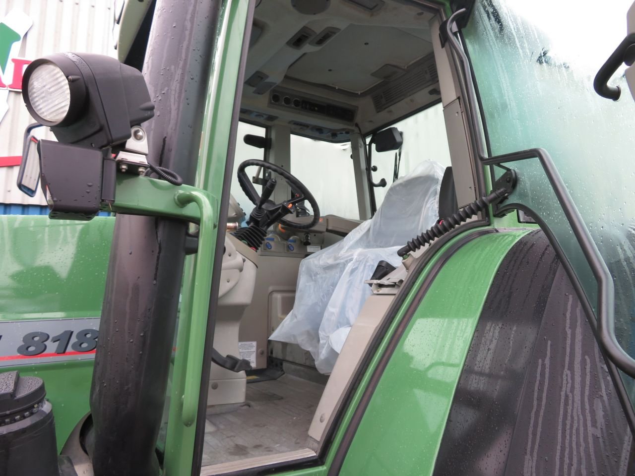 Traktor des Typs Fendt 818 Vario TMS, Gebrauchtmaschine in Joure (Bild 5)