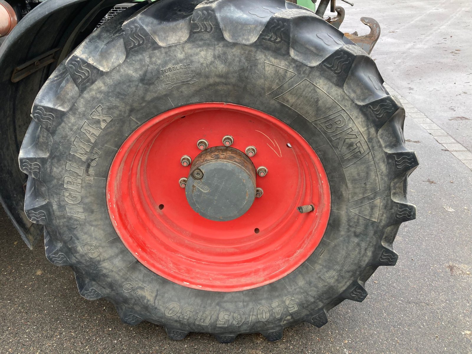 Traktor Türe ait Fendt 818 Vario, Gebrauchtmaschine içinde Inchenhofen (resim 7)