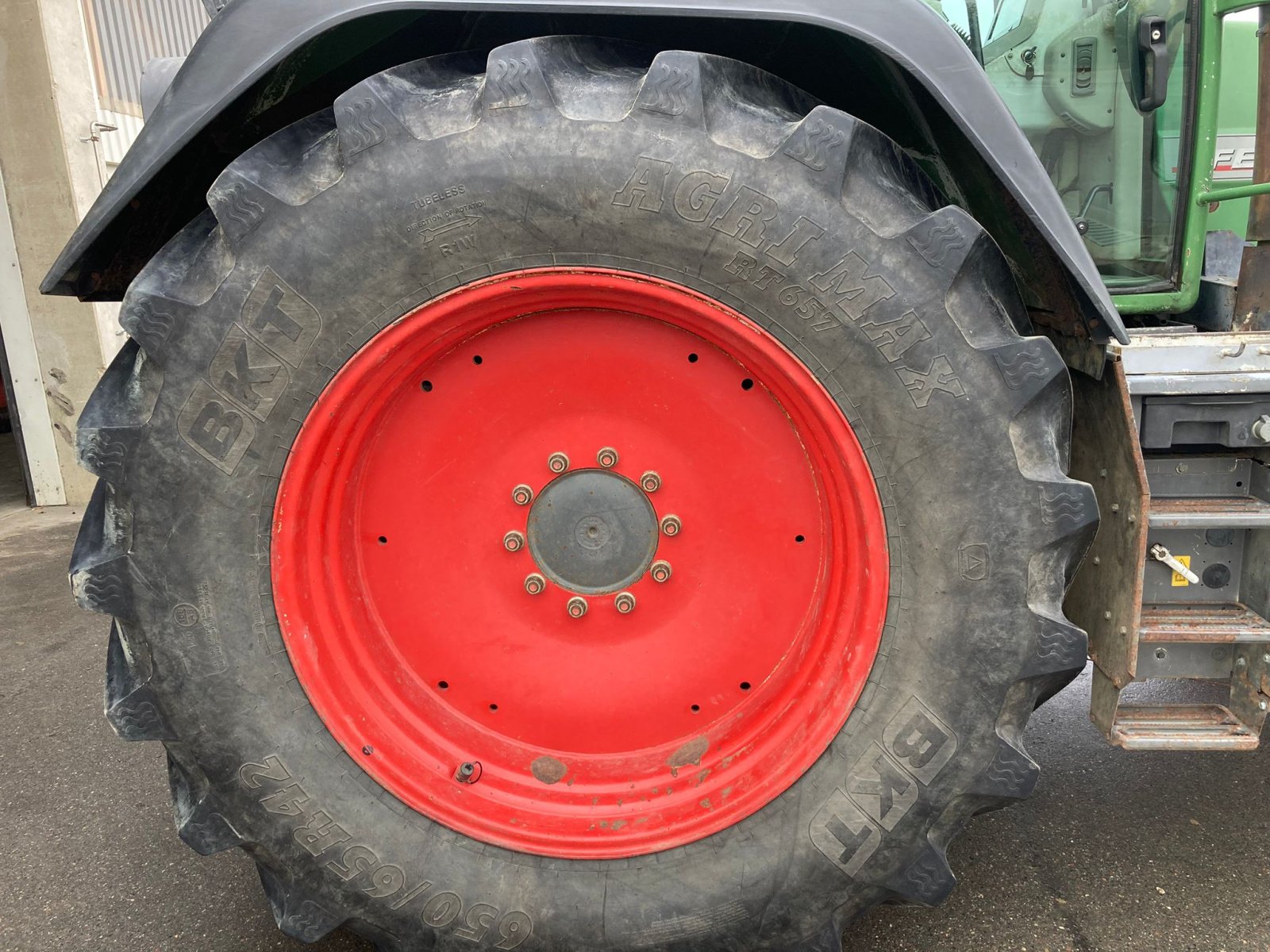 Traktor Türe ait Fendt 818 Vario, Gebrauchtmaschine içinde Inchenhofen (resim 8)