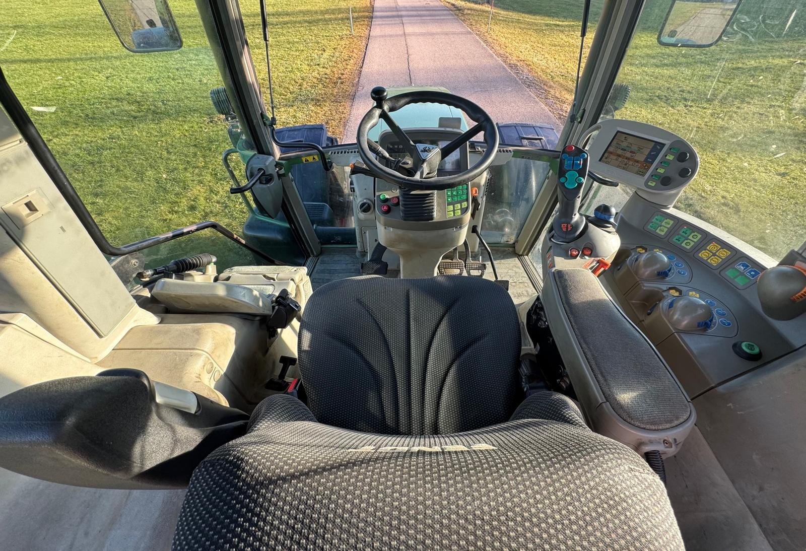 Traktor типа Fendt 818 Vario, Gebrauchtmaschine в Biessenhofen (Фотография 16)