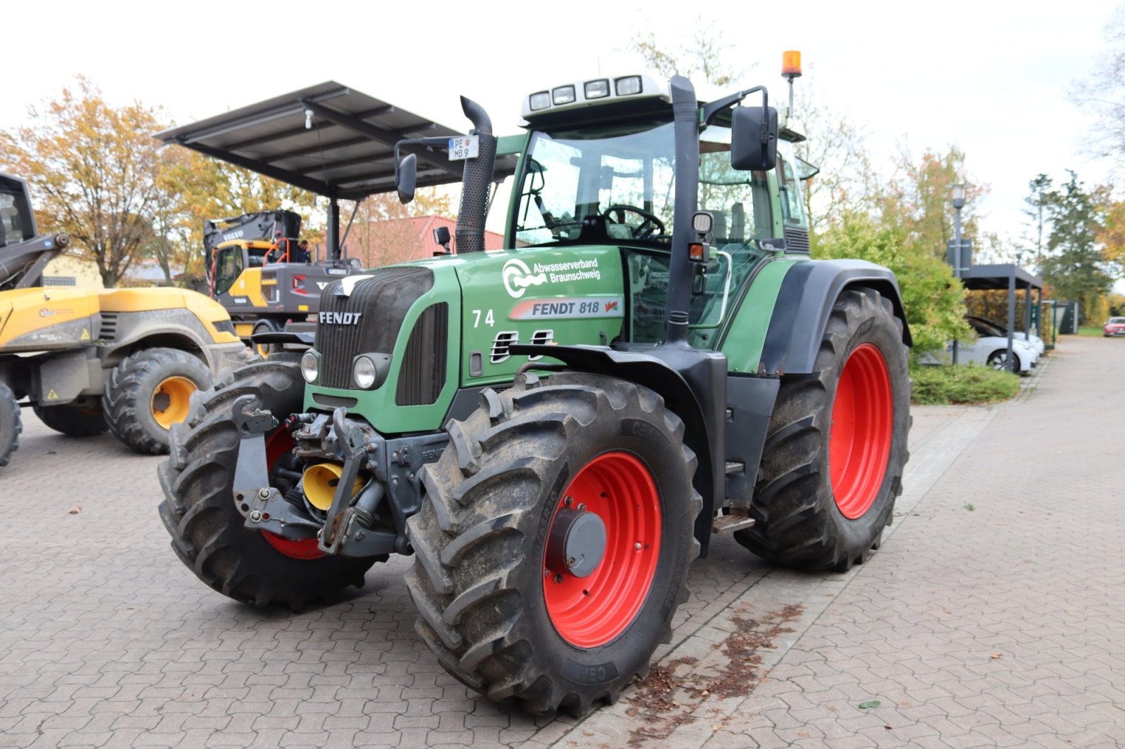 Traktor типа Fendt 818 Vario, Gebrauchtmaschine в Wendeburg (Фотография 1)