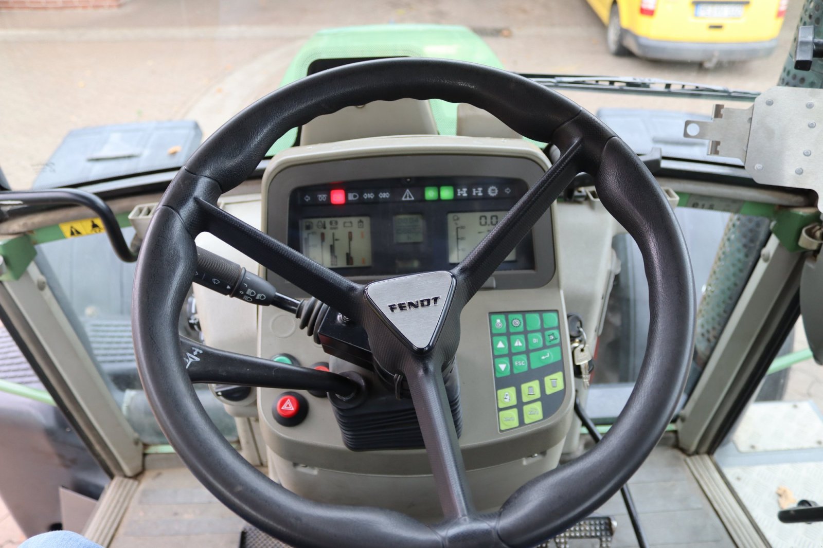 Traktor типа Fendt 818 Vario, Gebrauchtmaschine в Wendeburg (Фотография 10)