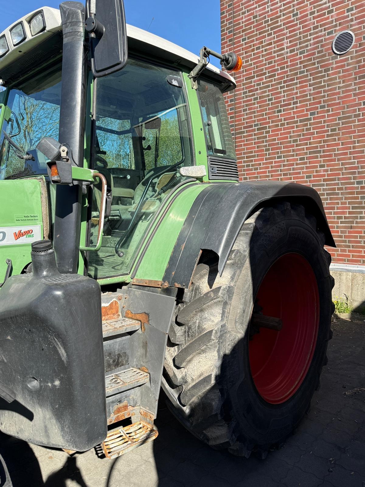 Traktor des Typs Fendt 820 Com3, Gebrauchtmaschine in Husum (Bild 9)