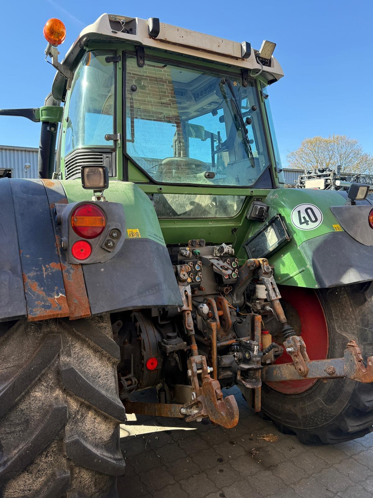 Traktor des Typs Fendt 820 Com3, Gebrauchtmaschine in Husum (Bild 14)