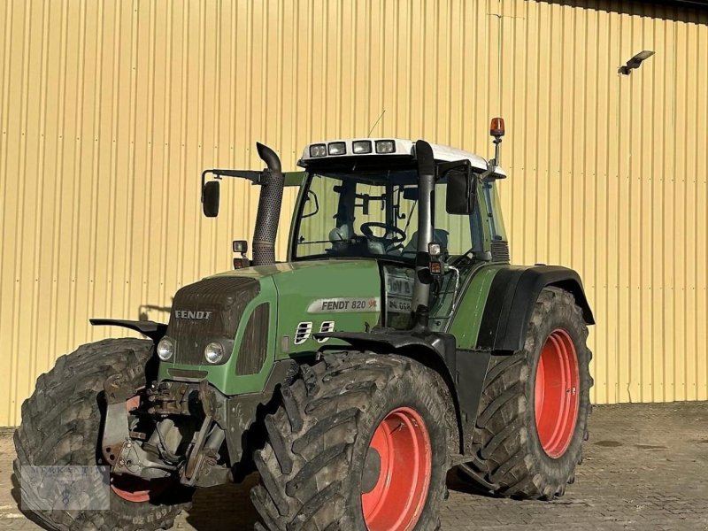 Traktor типа Fendt 820 TMS Vario, Gebrauchtmaschine в Pragsdorf