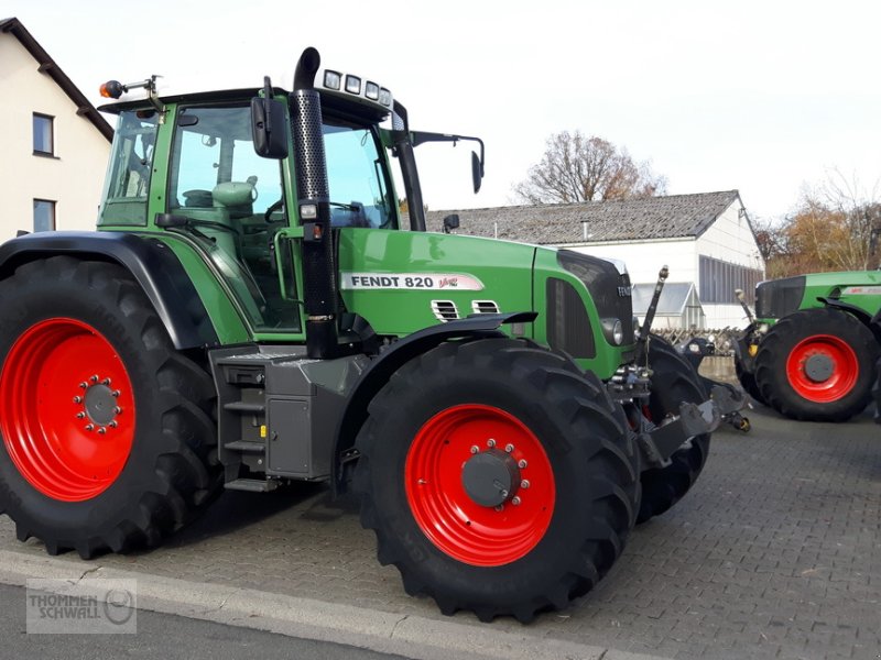 Traktor of the type Fendt 820 Vario TMS (1. Hand) Top Zustand, Gebrauchtmaschine in Crombach/St.Vith (Picture 1)