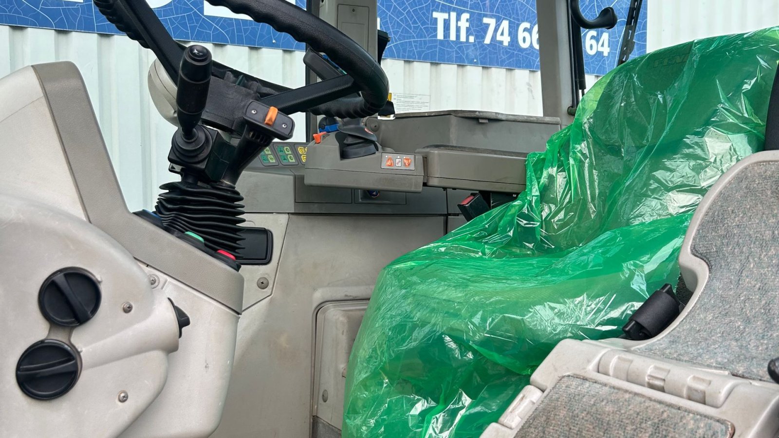 Traktor tipa Fendt 820 Vario TMS Med Luft, Gebrauchtmaschine u Rødekro (Slika 11)