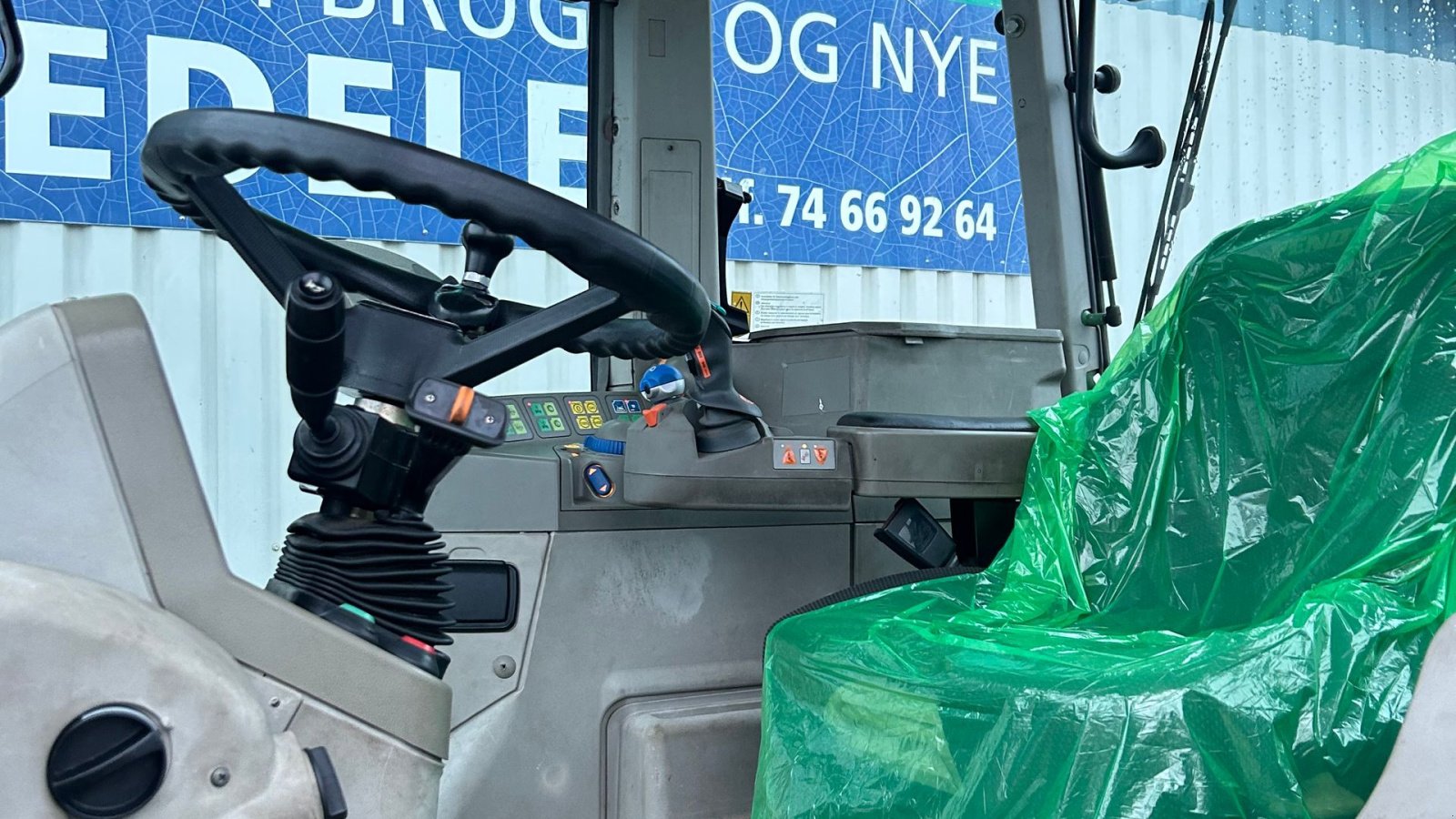 Traktor typu Fendt 820 Vario TMS Med Luft, Gebrauchtmaschine v Rødekro (Obrázek 12)