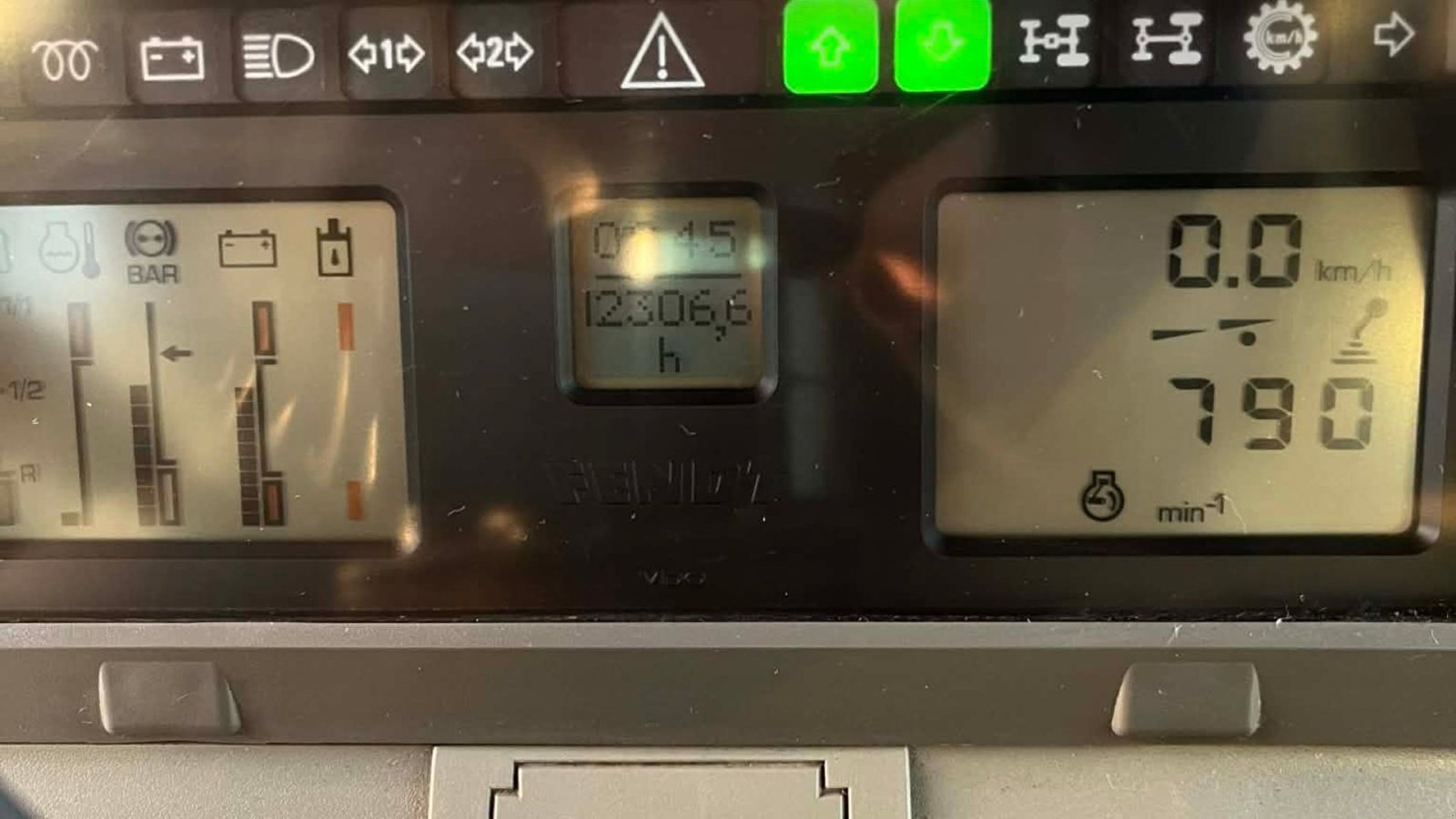 Traktor za tip Fendt 820 Vario TMS, Gebrauchtmaschine u Vildbjerg (Slika 9)