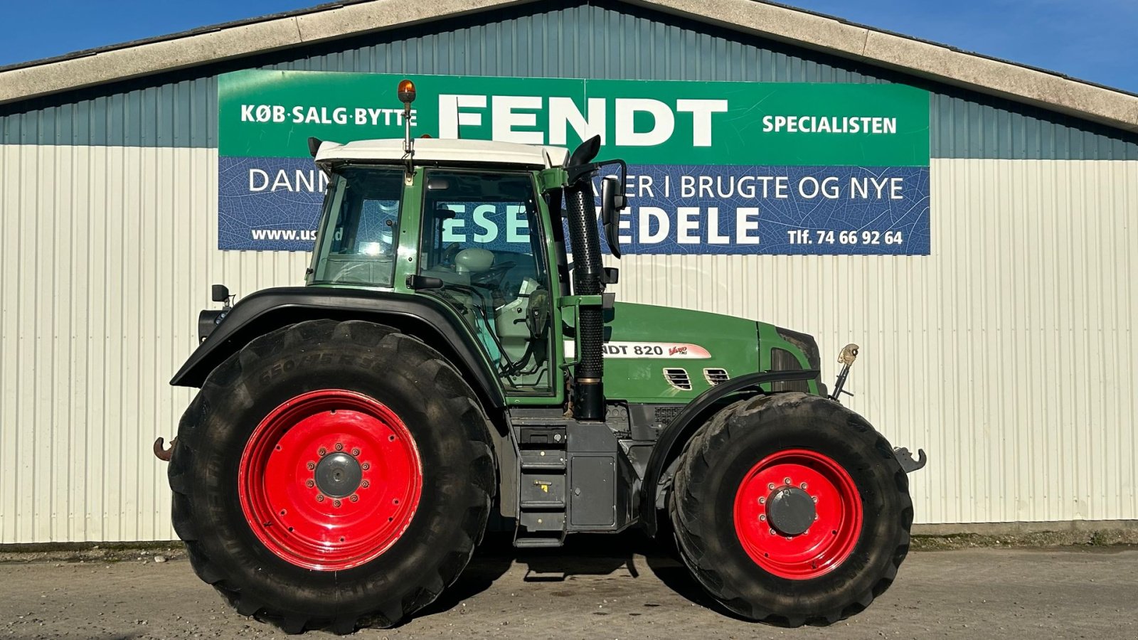 Traktor des Typs Fendt 820 Vario TMS, Gebrauchtmaschine in Rødekro (Bild 4)