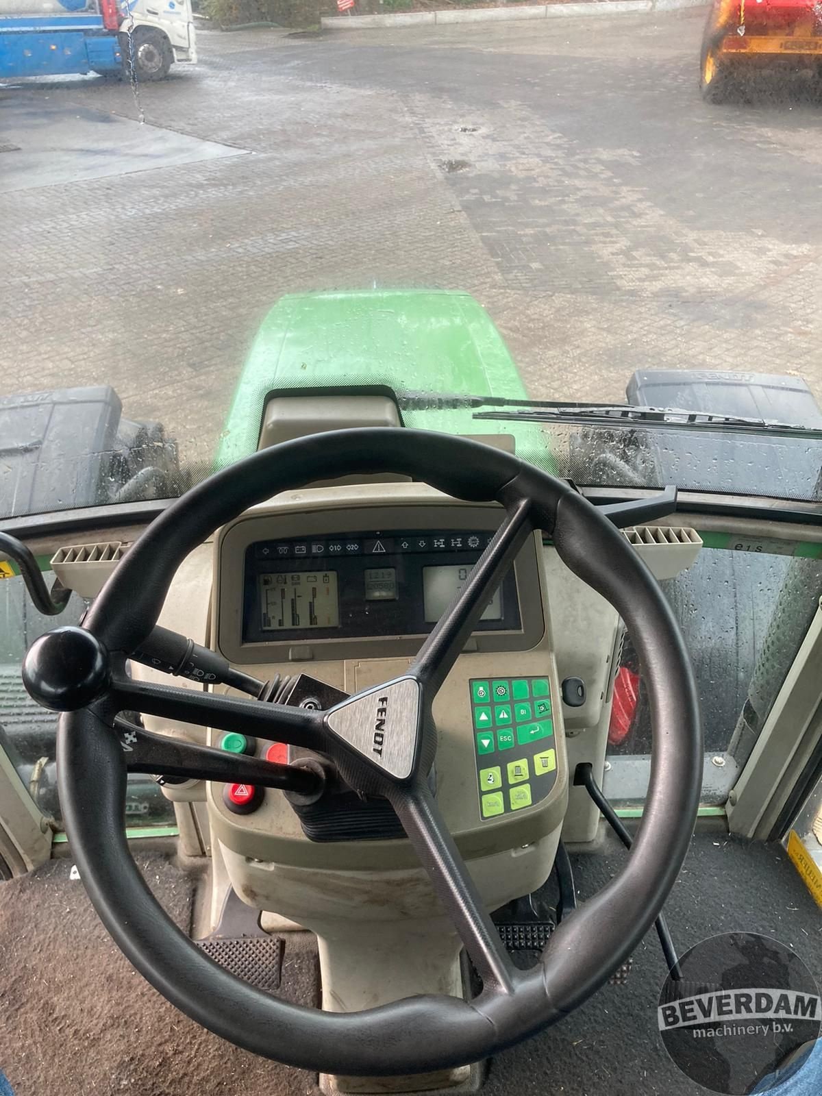 Traktor типа Fendt 820 Vario TMS, Gebrauchtmaschine в Vriezenveen (Фотография 11)