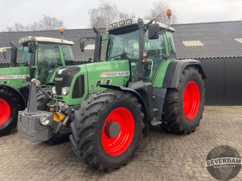 Traktor типа Fendt 820 Vario TMS, Gebrauchtmaschine в Vriezenveen