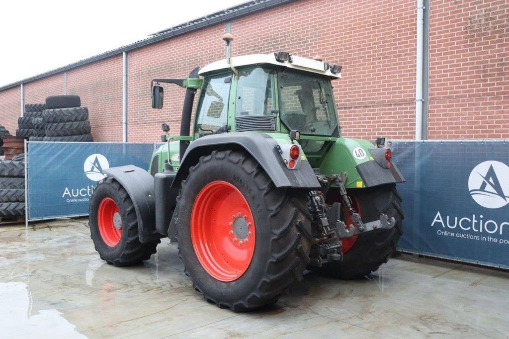 Traktor типа Fendt 820 Vario TMS, Gebrauchtmaschine в Antwerpen (Фотография 3)