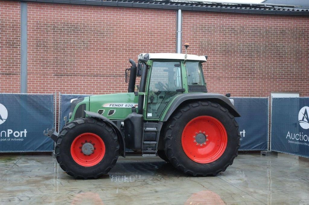 Traktor типа Fendt 820 Vario TMS, Gebrauchtmaschine в Antwerpen (Фотография 1)