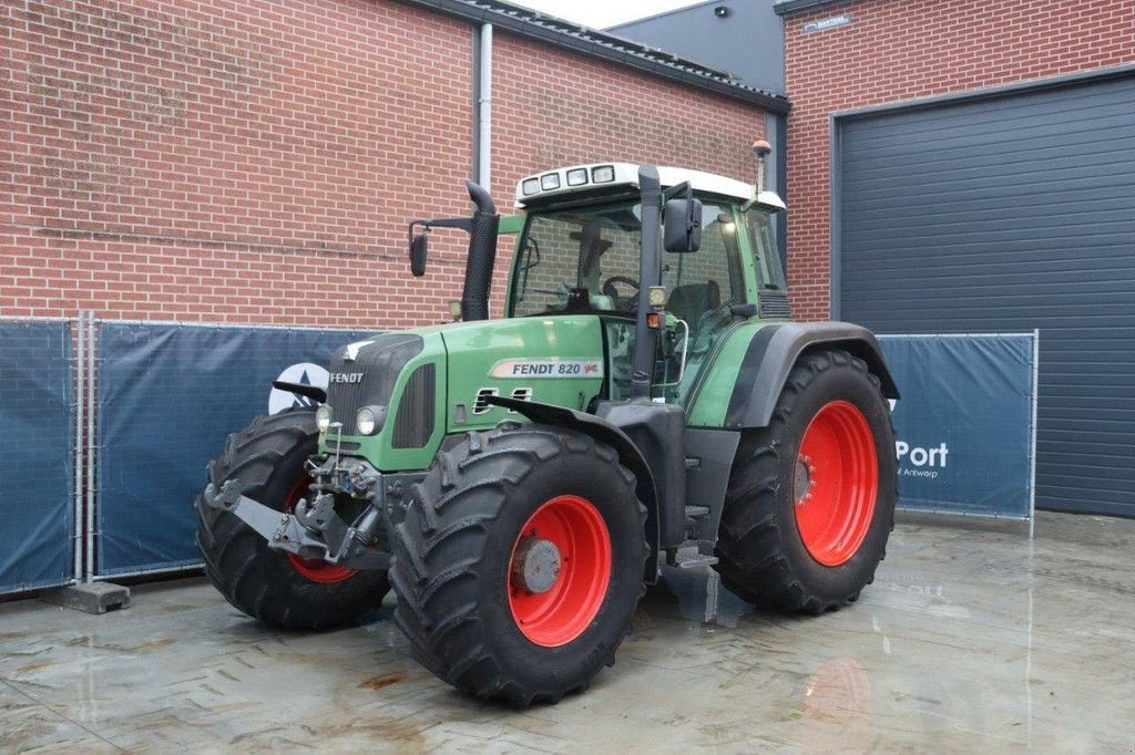 Traktor типа Fendt 820 Vario TMS, Gebrauchtmaschine в Antwerpen (Фотография 9)