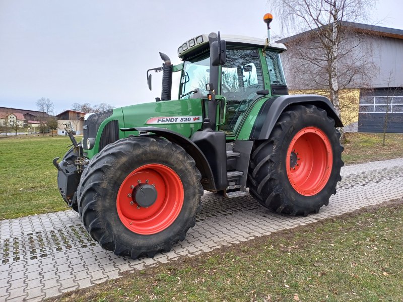 Traktor typu Fendt 820 Vario TMS, Gebrauchtmaschine w Tirschenreuth (Zdjęcie 1)