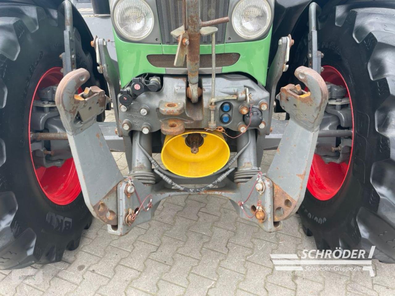 Traktor des Typs Fendt 820 VARIO TMS, Gebrauchtmaschine in Wildeshausen (Bild 7)