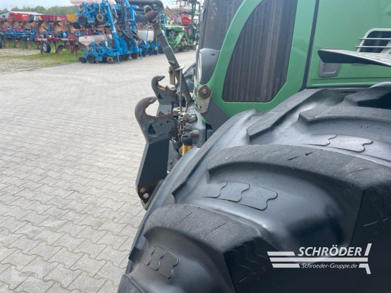 Traktor des Typs Fendt 820 VARIO TMS, Gebrauchtmaschine in Wildeshausen (Bild 9)