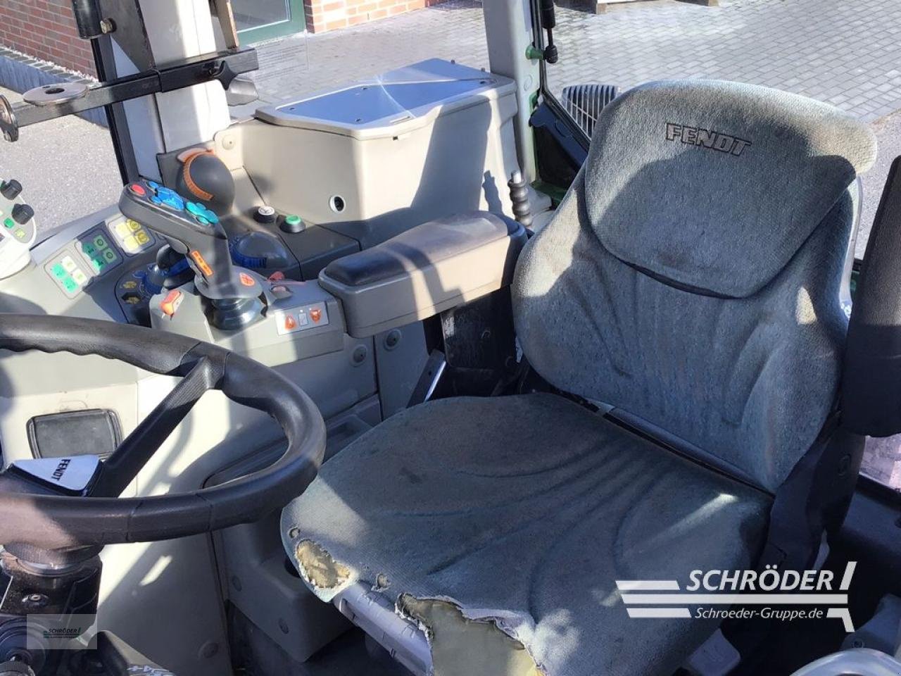 Traktor a típus Fendt 820 VARIO TMS, Gebrauchtmaschine ekkor: Wildeshausen (Kép 15)