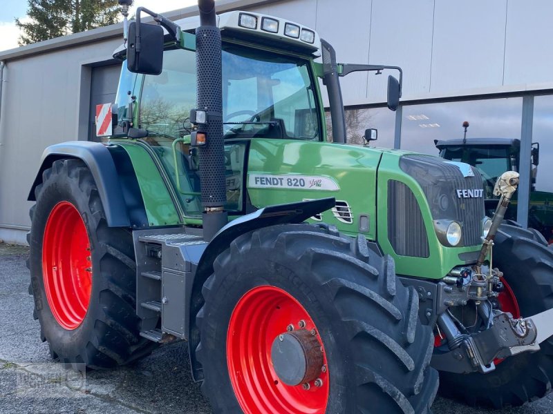 Traktor des Typs Fendt 820 Vario TMS, Gebrauchtmaschine in Crombach/St.Vith