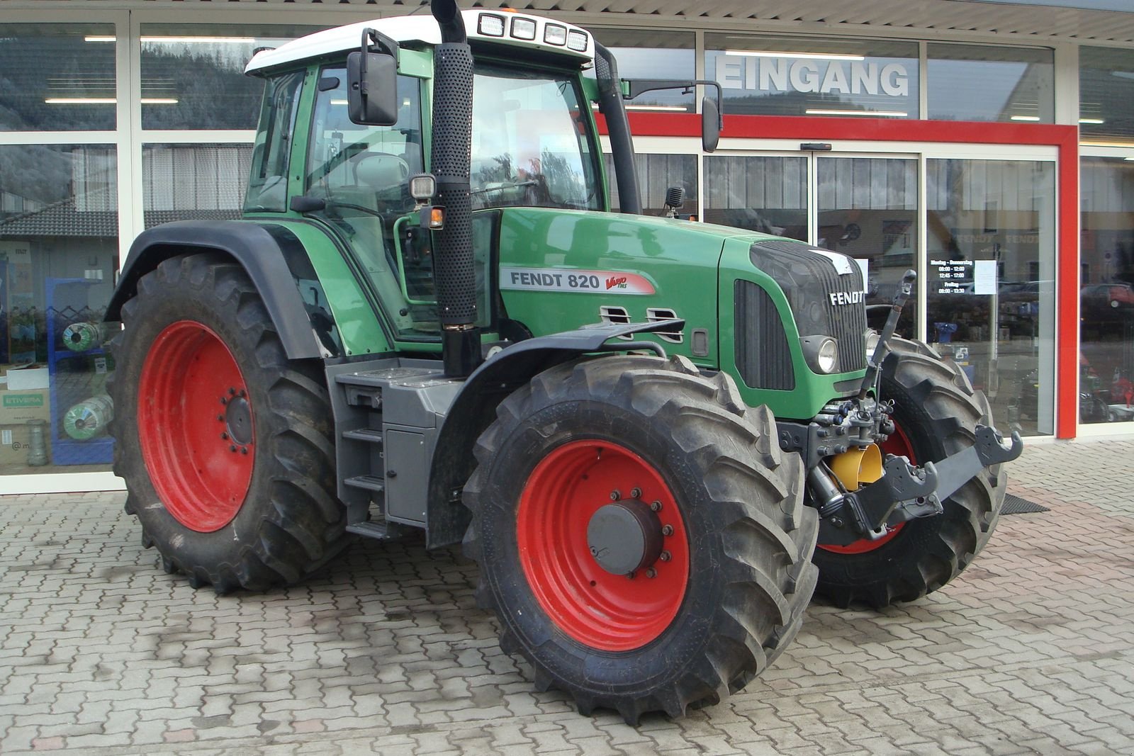 Traktor du type Fendt 820 Vario, Gebrauchtmaschine en Judenburg (Photo 1)