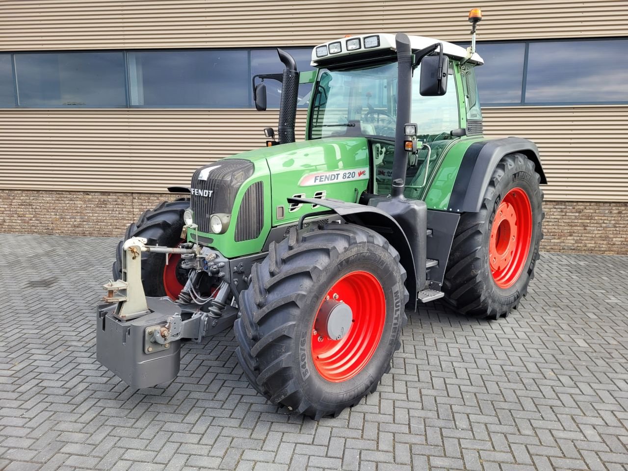 Traktor от тип Fendt 820 vario, Gebrauchtmaschine в Houten (Снимка 1)