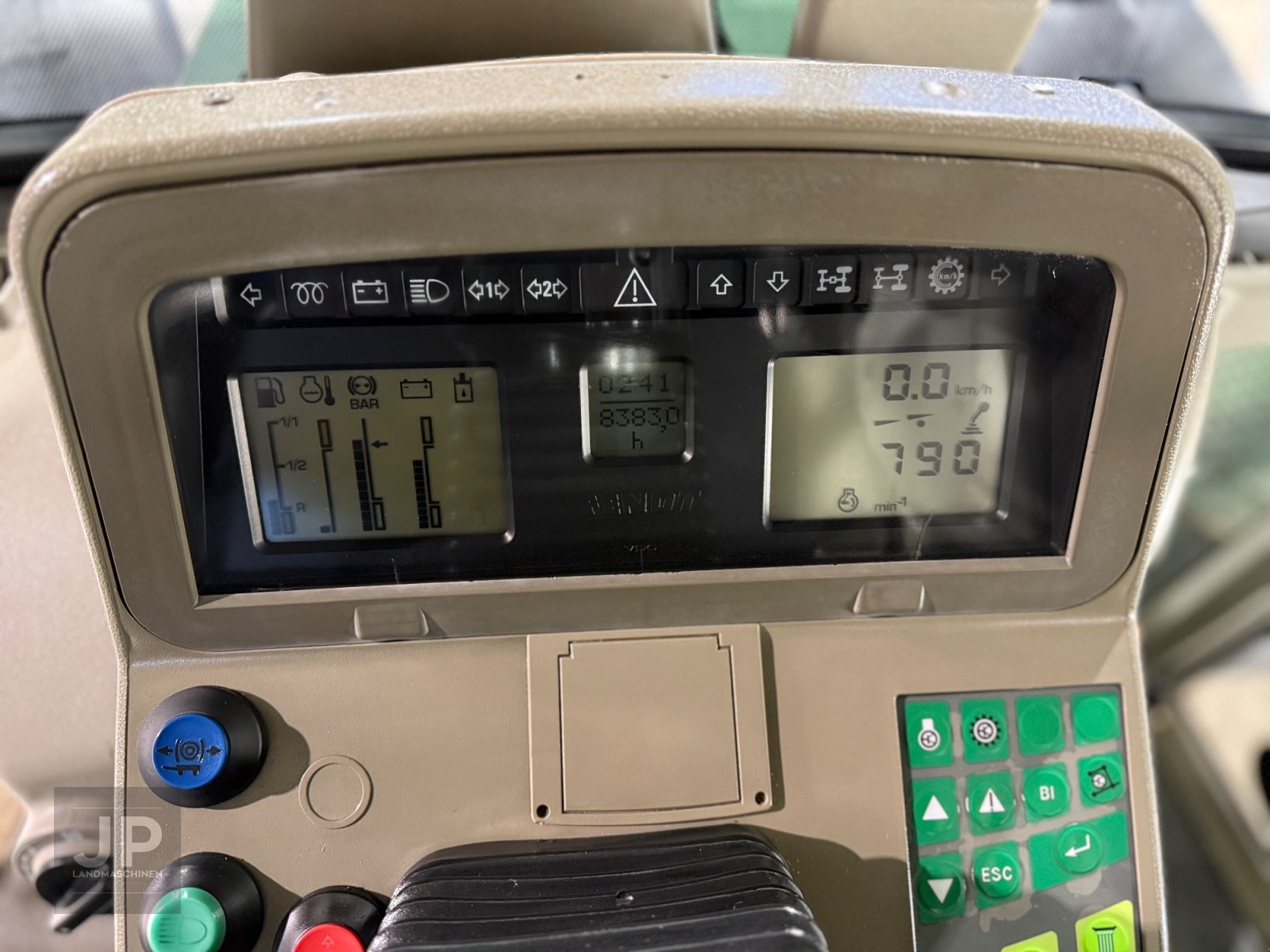 Traktor des Typs Fendt 820 Vario, Gebrauchtmaschine in Kastl (Bild 13)