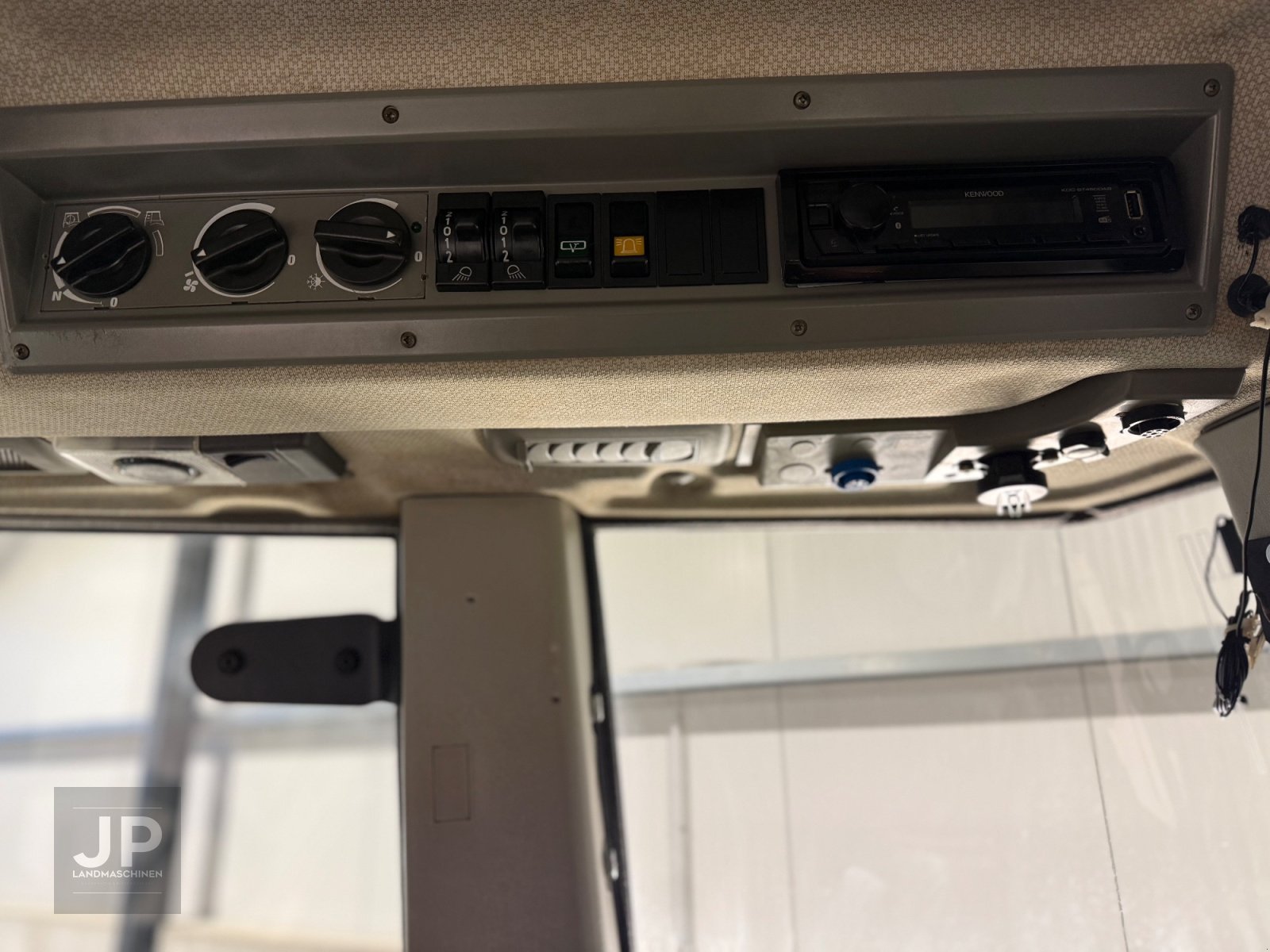 Traktor des Typs Fendt 820 Vario, Gebrauchtmaschine in Kastl (Bild 14)