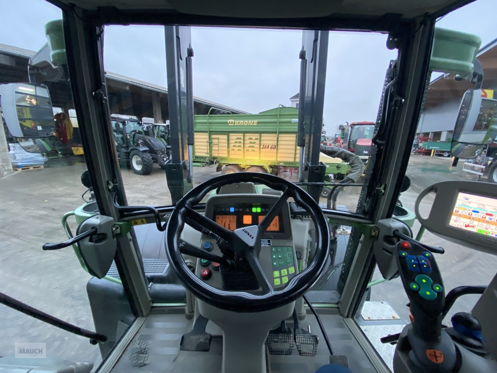 Traktor typu Fendt 820 Vario, Gebrauchtmaschine v Burgkirchen (Obrázek 14)