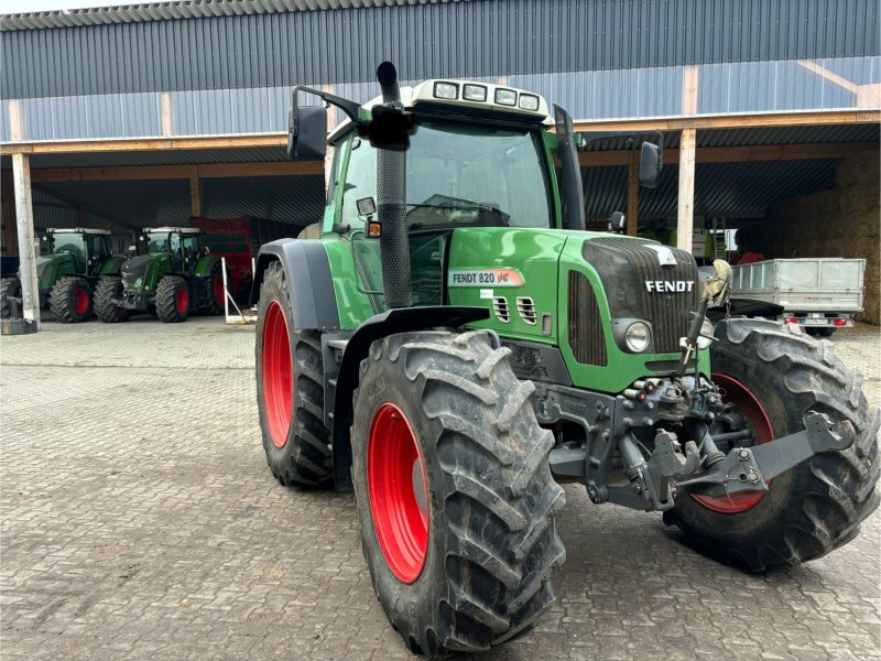 Traktor del tipo Fendt 820 Vario, Gebrauchtmaschine In Nüdlingen (Immagine 1)