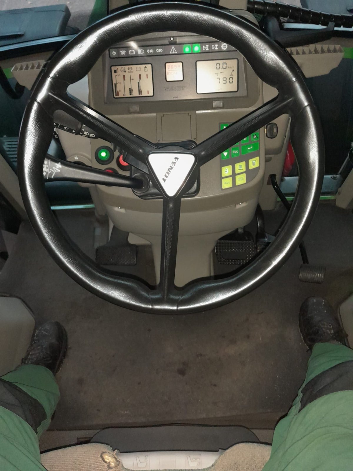 Traktor типа Fendt 820 Vario, Gebrauchtmaschine в Horstedt (Фотография 13)