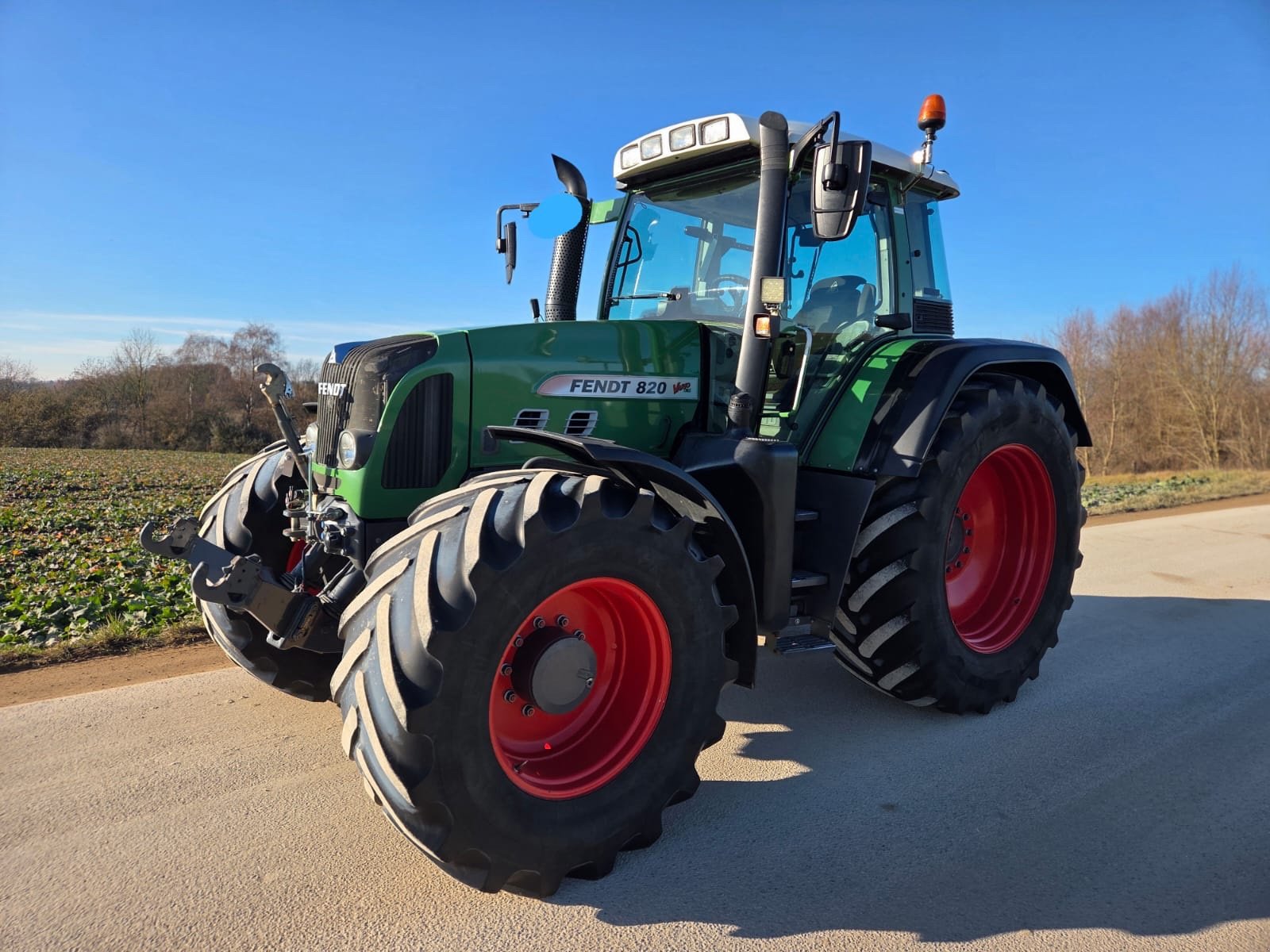 Traktor typu Fendt 820 Vario, Gebrauchtmaschine v Hörgertshausen (Obrázek 1)