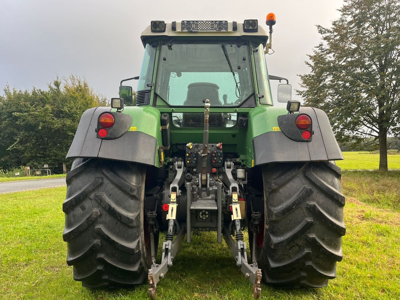 Traktor typu Fendt 820, Gebrauchtmaschine v Wapenveld (Obrázek 4)