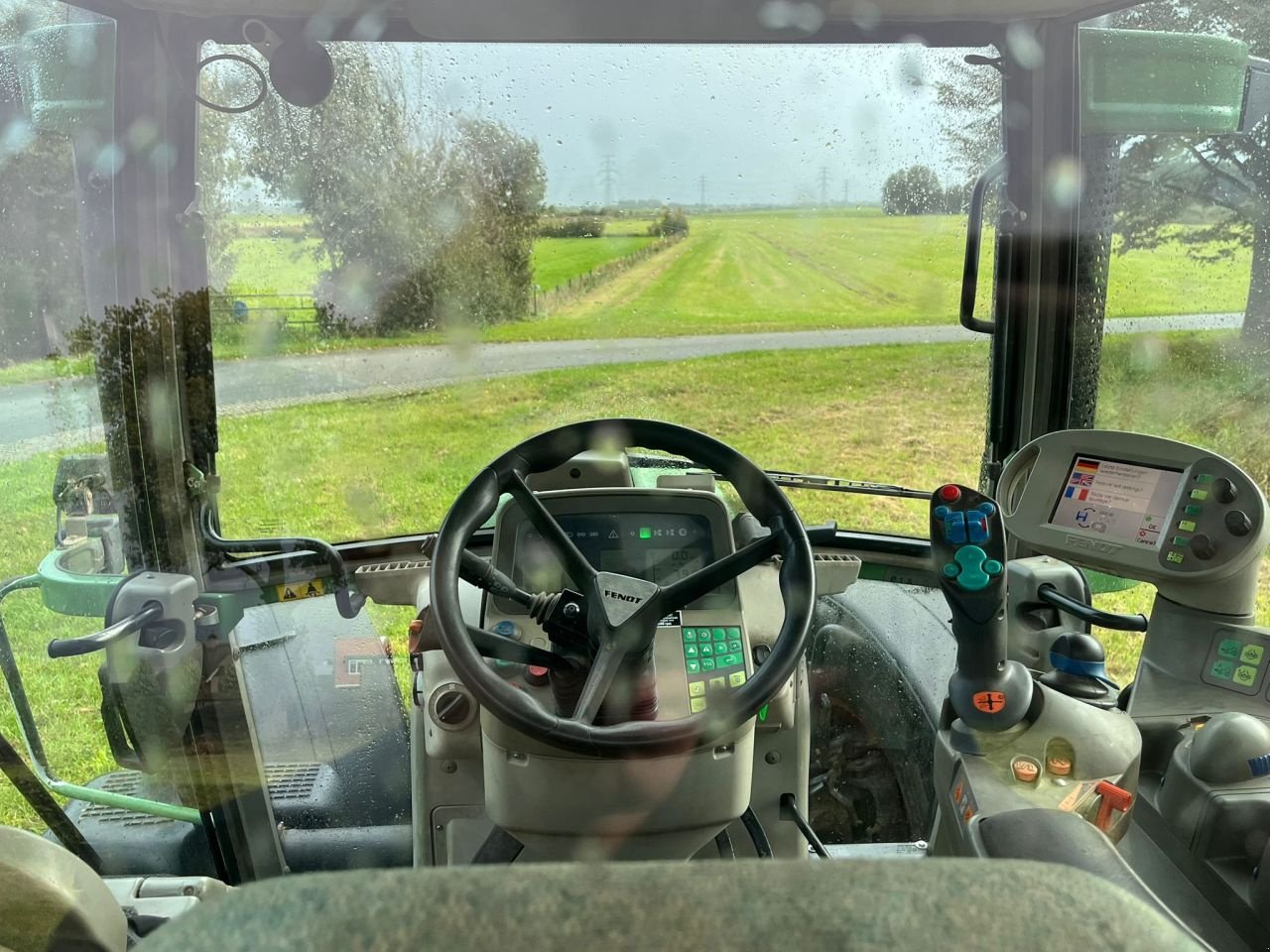 Traktor typu Fendt 820, Gebrauchtmaschine v Wapenveld (Obrázek 9)