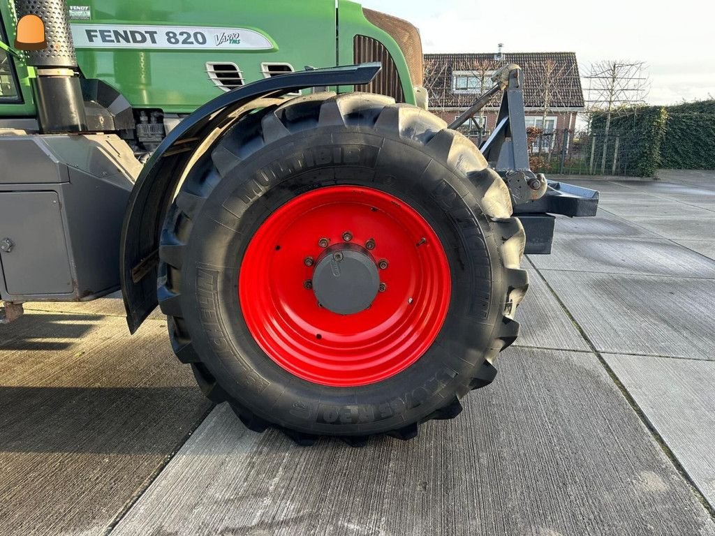 Traktor vrste Fendt 820, Gebrauchtmaschine v Zoetermeer (Slika 4)